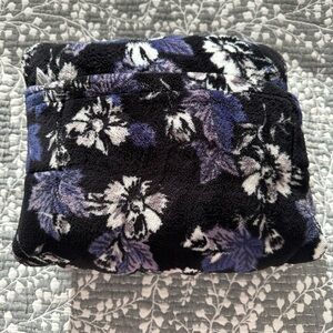 Vera Bradley Black and Purple Floral Travel Blanket